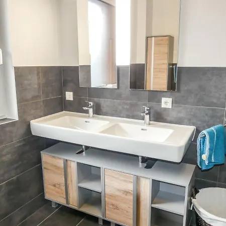 Apartment Schone Zeit Fuegen